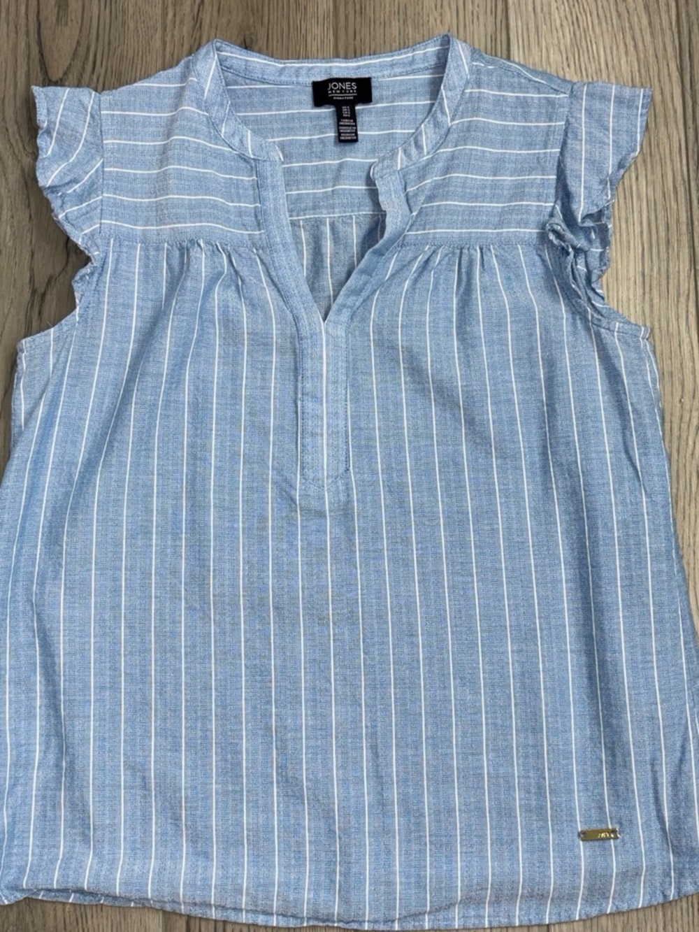 Jones New York Light Blue and White Striped Cap-Sleeve V-Neck Top